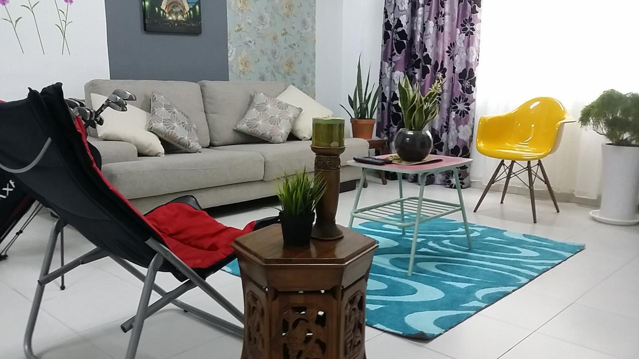 Homestay@Aeon Desa Tebrau Джохор-Бару Экстерьер фото