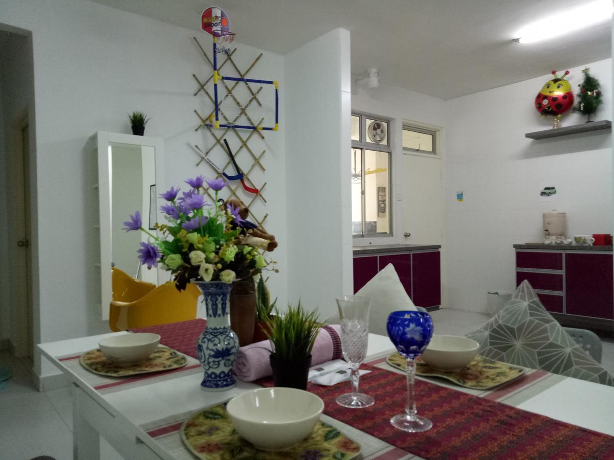 Homestay@Aeon Desa Tebrau Джохор-Бару Экстерьер фото