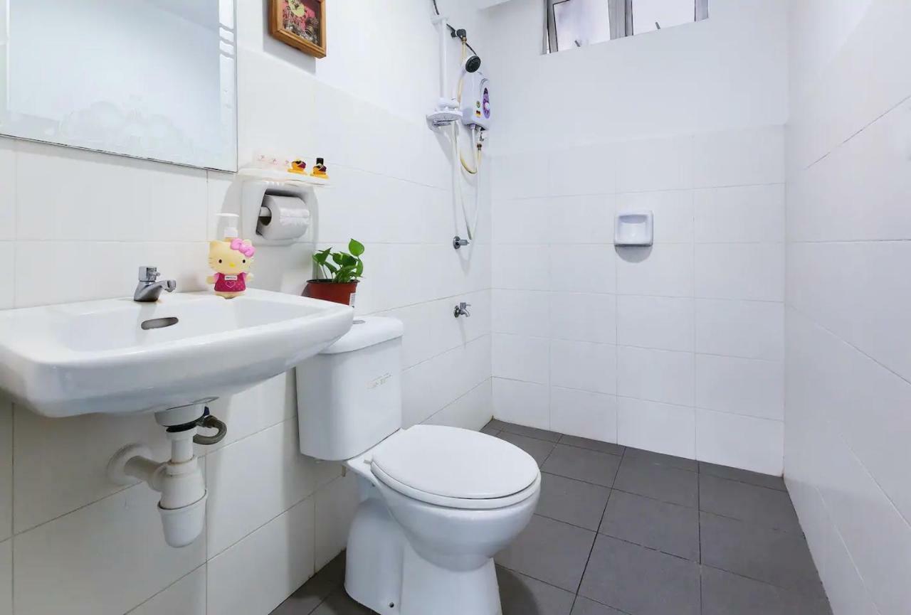 Homestay@Aeon Desa Tebrau Джохор-Бару Экстерьер фото