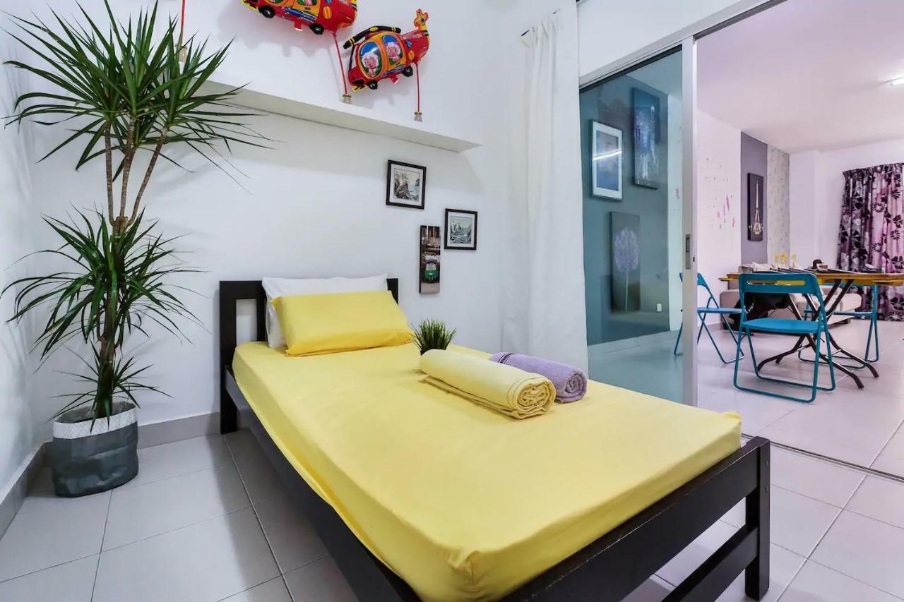 Homestay@Aeon Desa Tebrau Джохор-Бару Экстерьер фото